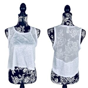 5 for $25 Balance Collection white mesh athletic cotton crop top size medium